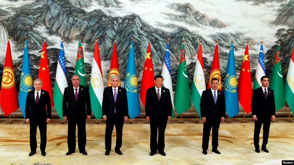 Central Asian leaders with Xi Jinping