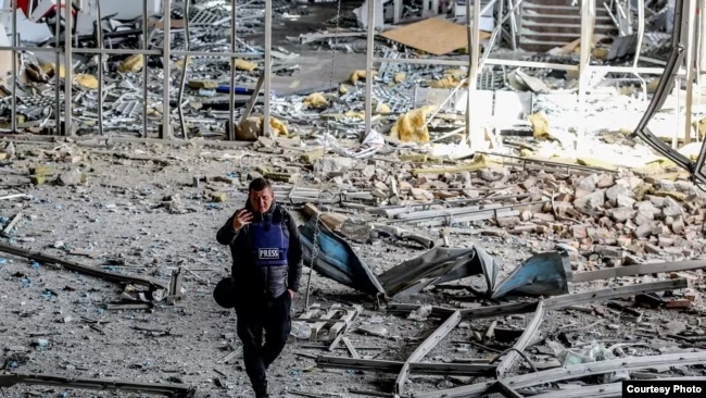 Journalist walks through the destruction of the Mykolaev airport, which was destroyed in Russian shelling.