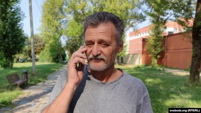RFE/RL Belarus Service journalist Aleh Hruzdzilovich, following his release in July 2021 after serving a 10-day sentence for his reporting.
